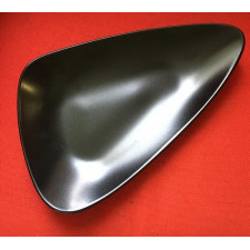 Блюдо треугольное черное матовое 31x18см VENDOME